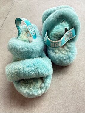 UGG Oh Yeah Teal Blue Slide Slipper Shoes Girls Size 2 faux fur logo open toe